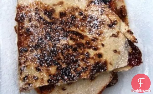 अरेक्विप और अमरूद क्साडिलस (क्साडिला ग्लोरिया)