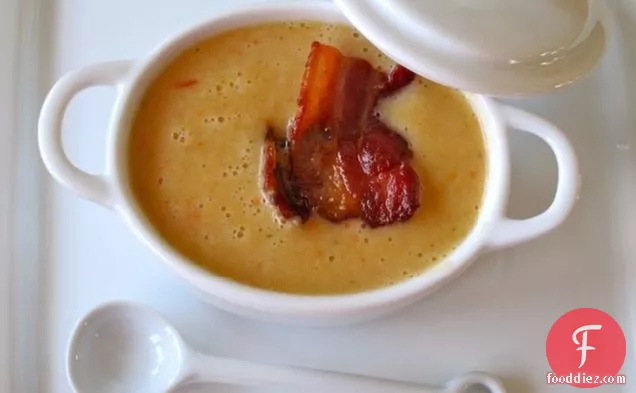 सफेद बीन सूप (सोपा डे फ्रोजोल्स ब्लैंकोस)