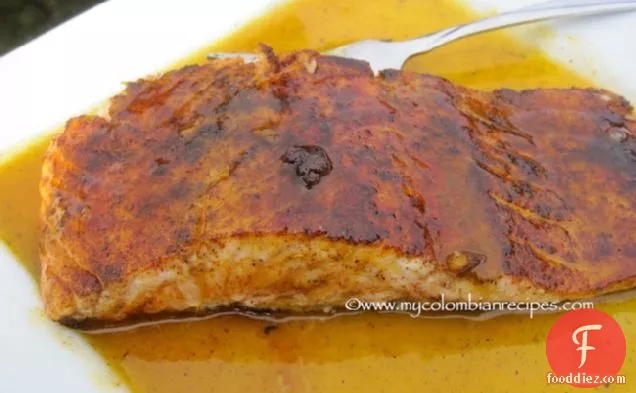Salmón con Salsa de Mandarina (Salmon with Tangerine sauce)