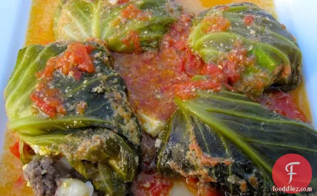 Indios de Guiso (Colombian-Style Stuffed Cabbage)