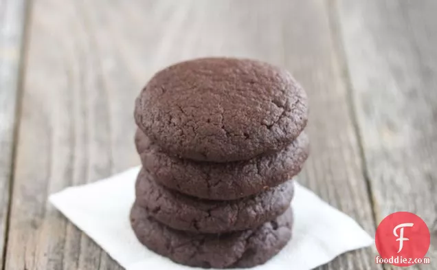 4 Ingredient Midnight cookies