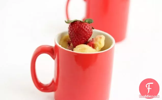 Light Strawberry Mug Cake
