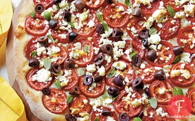 Fresh Tomato-Feta Pizza