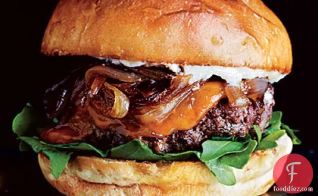 Cheddar Cheeseburgers with Caramelized Shallots