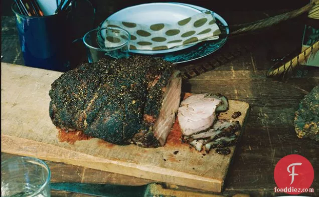 वर्माउथ पैन सॉस के साथ पेपरकॉर्न भुना हुआ पोर्क