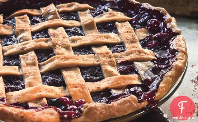 Cranberry and Wild Blueberry Pie