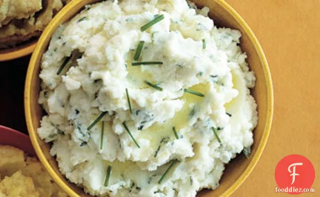 Sour Cream–horseradish Mashed Potatoes