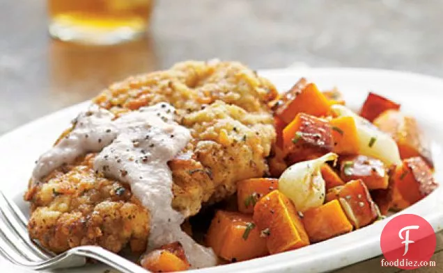 Tyler's Country-Fried Steak with Uncle Ellis' Cornmeal Gravy