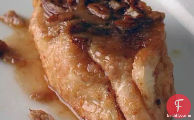 ऑरेंज-पेकन फ्रेंच टोस्ट पुलाव