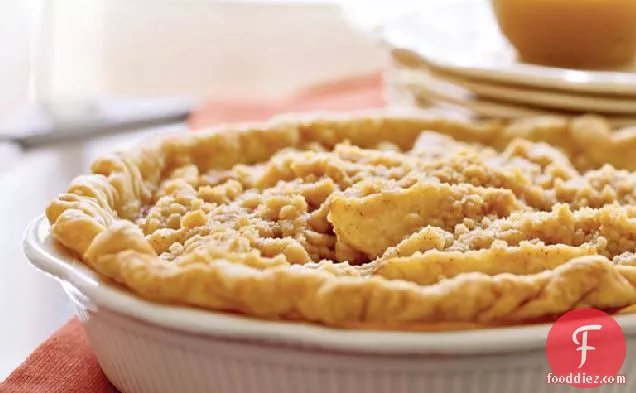 Pear Pie with Streusel Topping and Caramel Sauce