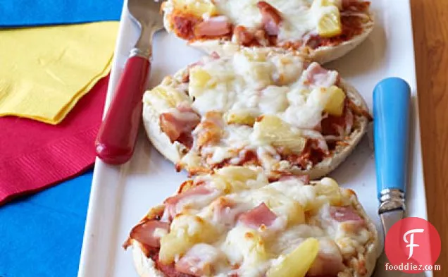 Canadian Bacon and Pineapple Mini Pizzas