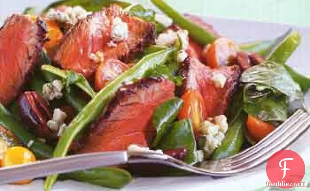 Grilled Steak Salad with Green Beans and Blue Cheese