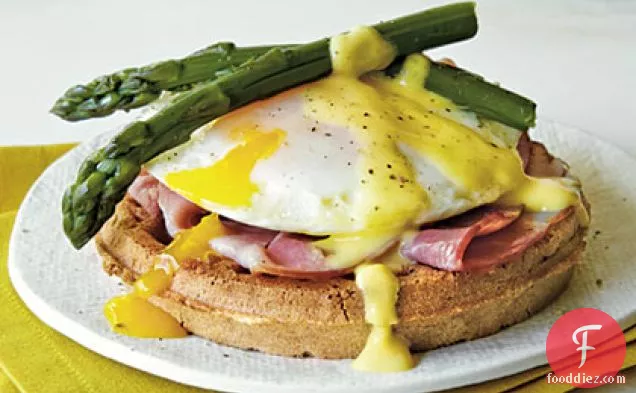 Eggs Benedict Waffle Sandwiches