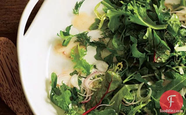 Green Salad with Hazelnut Vinaigrette