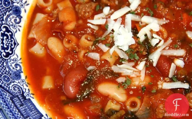 पास्ता ई फागियोली सूप