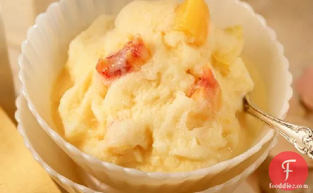 Homemade Peach Ice Cream