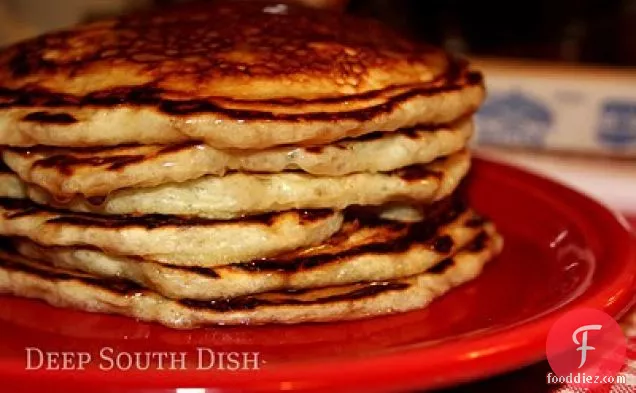 घर का बना छाछ पेनकेक्स