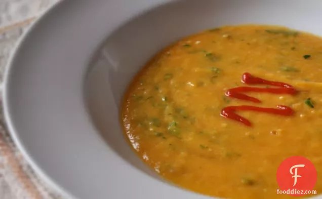 एशियाई शैली का कद्दू का सूप