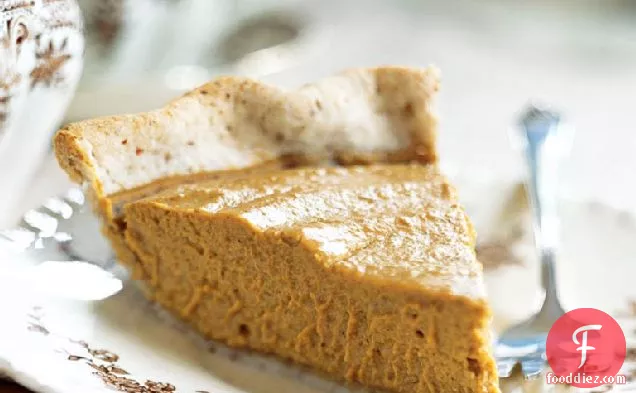 Pumpkin Pie with Pecan Pastry Crust
