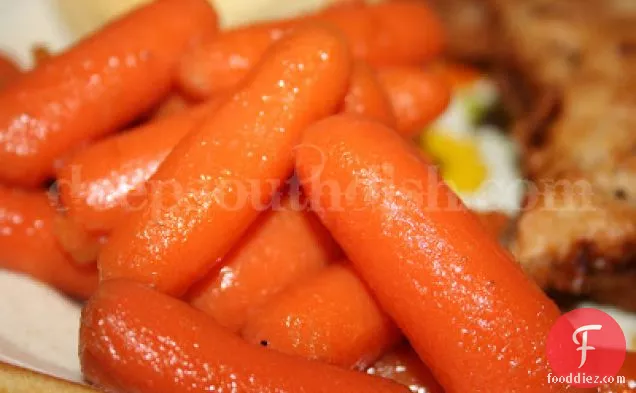 मेपल ग्लेज़ेड बेबी गाजर