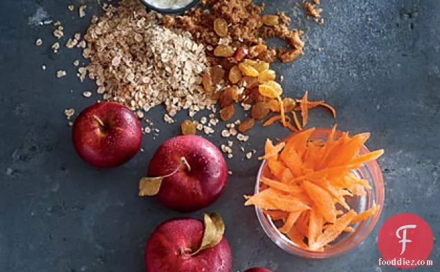 Rolled Oats with Carrot and Apple