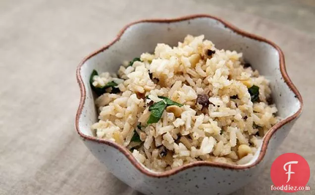 Rice Pilaf with Mushrooms and Pine Nuts