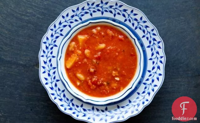 Tomato, White Bean, Bacon Soup