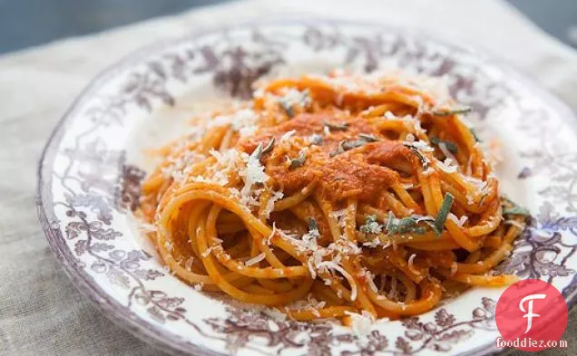 Roasted Red Pepper Pasta Sauce