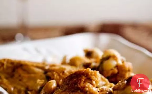 व्हाइट वाइन सॉस के साथ लहसुन चिकन