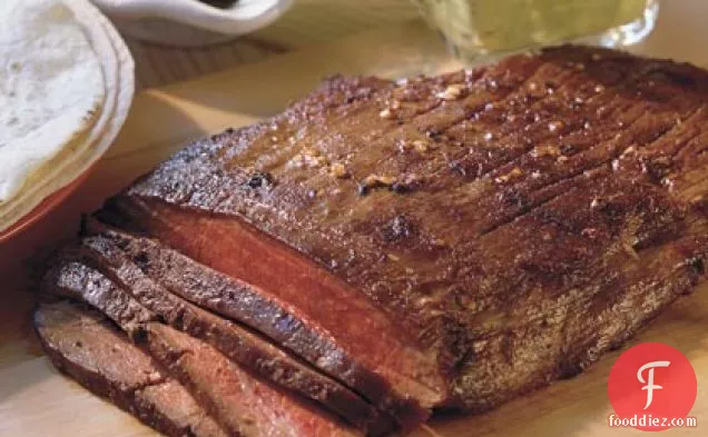 Grilled Flank Steak With Guacamole Sauce