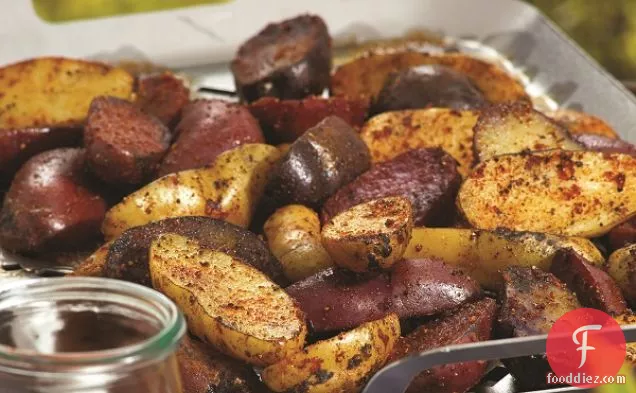 Grilled Fingerling Potatoes with Savory Spud Rub