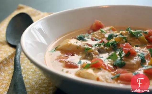 स्विस चार्ड और सौंफ के साथ सामन स्टू