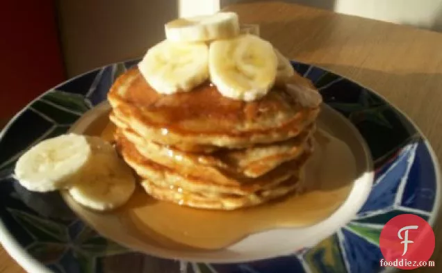 Oatmeal and Banana Dairy-Free Pancakes