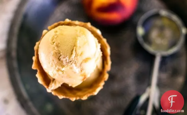 Peach Pie Ice Cream (Vegan)