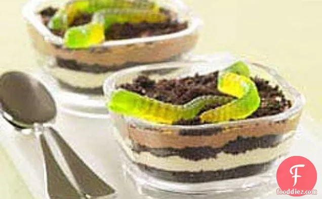 Cups of Dirt or Sand (Oreo Pudding Parfaits)