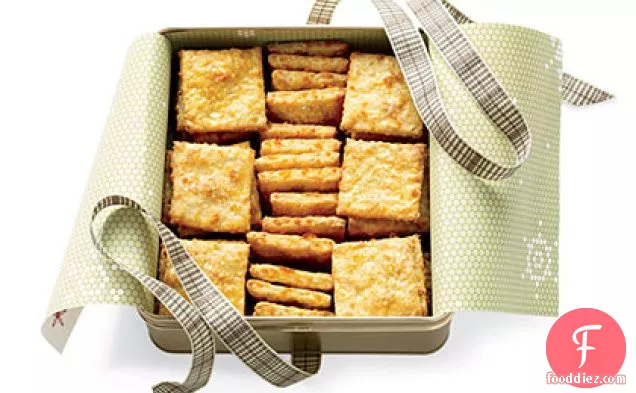 Oat-and-Cheddar Crackers