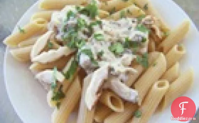 Shiitakes and Whole Wheat Penne in a Creamy Low-Fat, Vegan Garlic Sauce