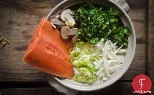 Nabemono: Japanese Salmon and Shiitake Hot Pot