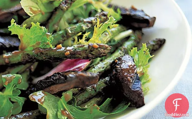 Grilled Mushroom-and-Asparagus Salad