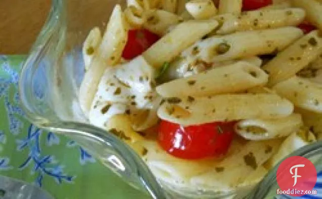 Pesto Pasta Caprese Salad