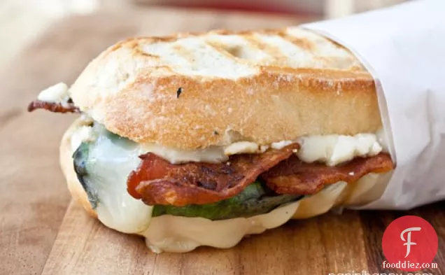 Brie, Basil, Bacon & Blue Panini…and a Breville Panini Press Giveaway!