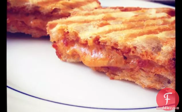 Cheddar, Manchego and Sundried Tomato Pesto Grilled Cheese