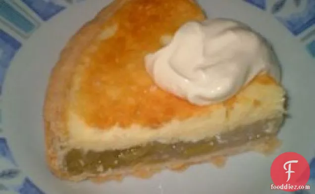 Rhubarb Cheesecake Pie