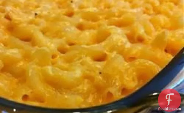 Mom’s Favorite Baked Mac and Cheese