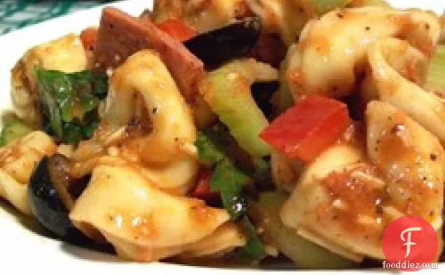 ग्रील्ड टमाटर विनैग्रेट के साथ टोटेलिनी सलाद