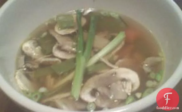 आसान जापानी स्टीकहाउस सूप