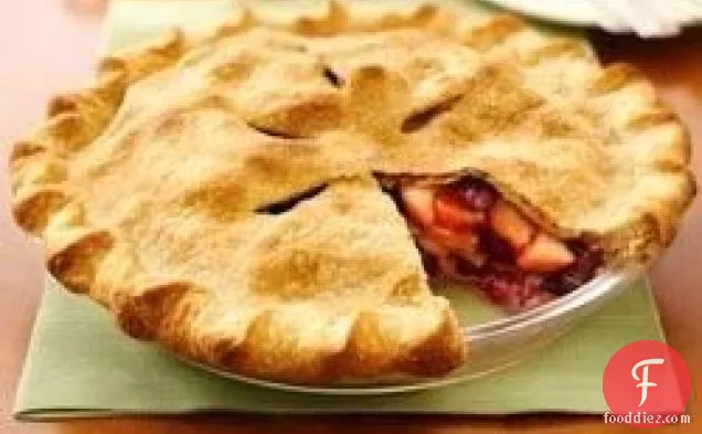 Festive Apple-berry Pie