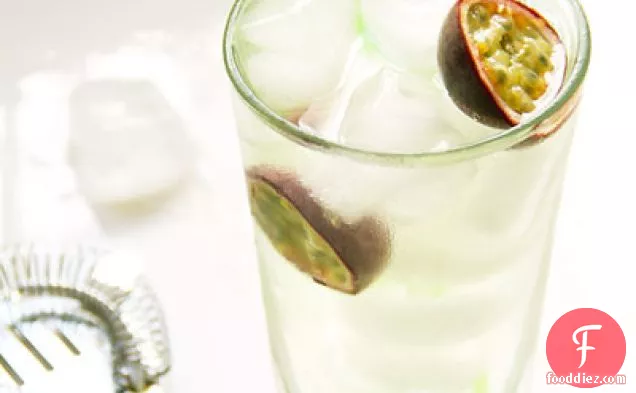 Thai Basil Infused Passionfruit Collins