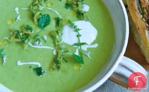 Chilled Courgette Soup With Goat’s Milk Yoghurt