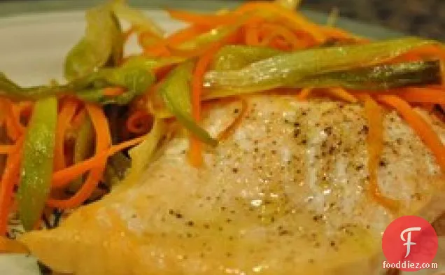 कारमेलाइज्ड लीक के साथ सामन